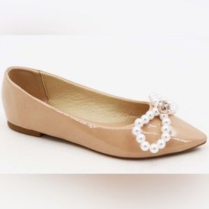⭐️New - Bamboo - Nude Flats with Pearl & Rhinstone Bow Shoes - womans Size 7 1/2